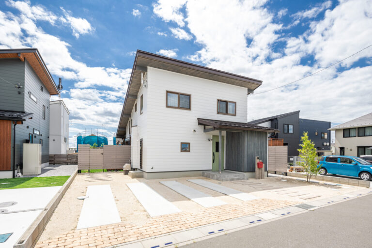 【家事ラク・築浅中古住宅】加須市北下新井 平屋＋ロフトの家｜3,619万円 アイチャッチ